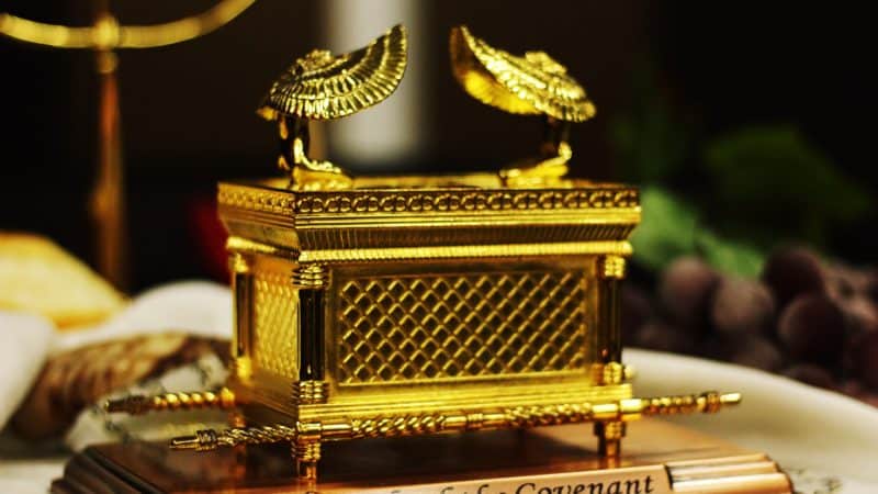 Close-up of a model of the ark of the covenant

